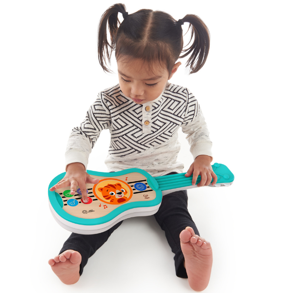Jucărie educațională Baby Einstein „Ukulele magice”