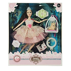 Papusa cu accesorii (Cutie deterior..