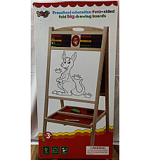 Tabla din lemn cu accesorii..