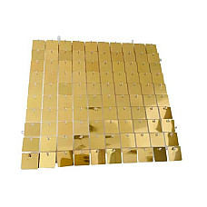 Perete decorativ auriu..