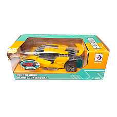 Masina cu R/C (Cutie deteriorată)..