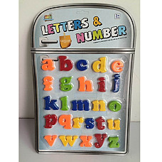 Set litere cu magnet..