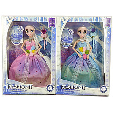 Кукла с аксессуарами..