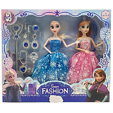 Кукла с аксессуарами..