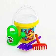 Set nisip cu stropitoare (4 buc)..