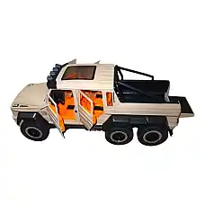 Mașină din metal..