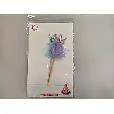 Crown with Skirt Topper..