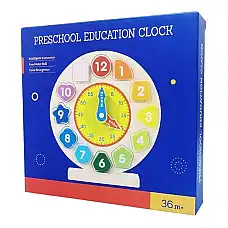 Деревянные часы..