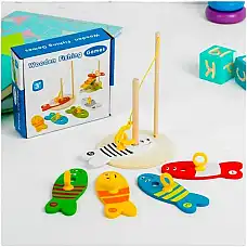 Set de pescuit din lemn..