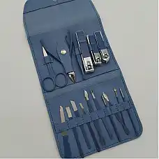 Set manichiura in portmoneu (16 pie..