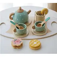 Set vesela din lemn..