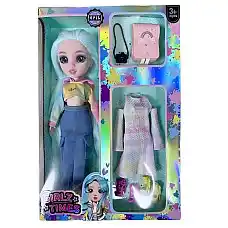 Papusa cu imbracaminte..