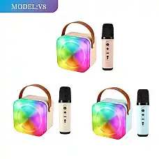 Музыкальная колонка с микрофоном..