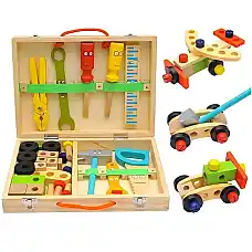 Набор инструментов из дерева..
