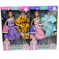 Кукла с аксессуарами..