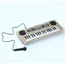 Музыкальный пианино..