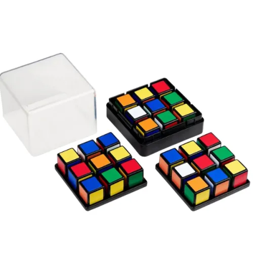 Joc de masă "Rubik's Roll", noul tău joc preferat de călătorie