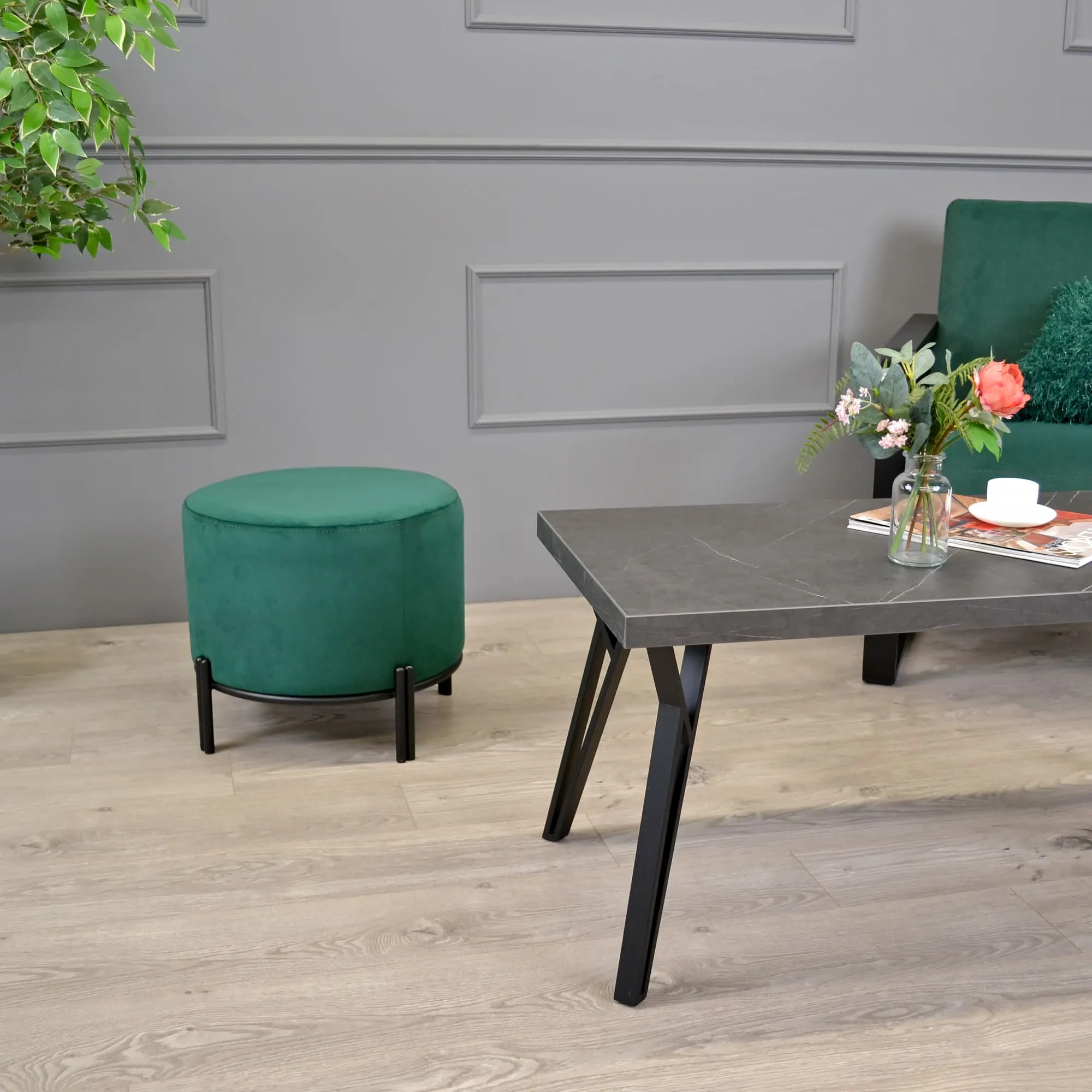 Taburet Kim Green