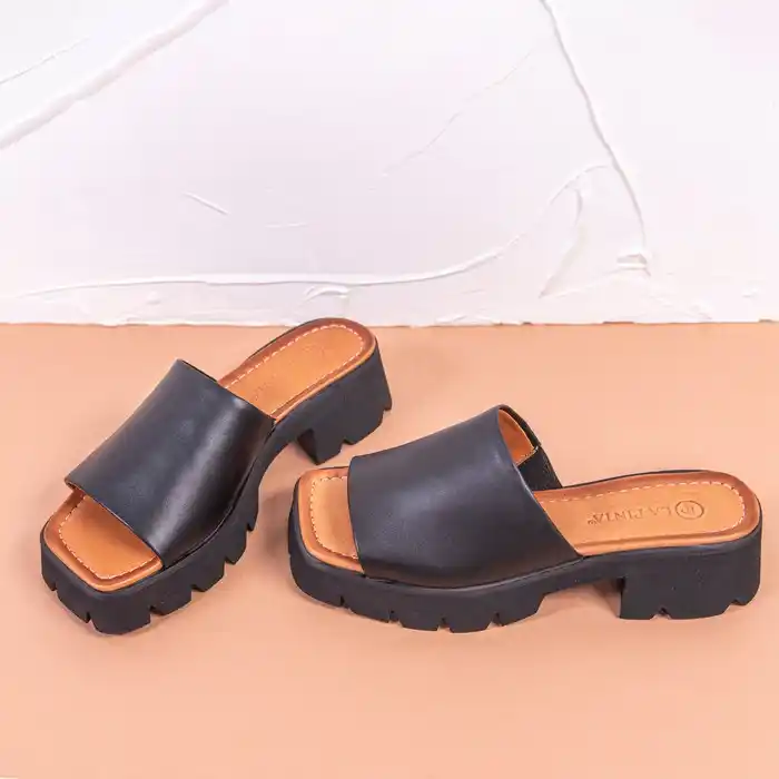 Женские тапочки, LA PINTA, 36-40, Черный, Натуральная кожа, Резиновая Подошва