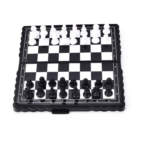 Șahuri magnetice (din plastic)