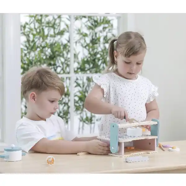 Детская плита с посудой и грилем