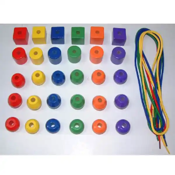 Шнуровка “Бусинки и геометрические фигуры”