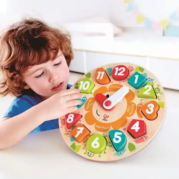 Sorter din lemn “ceasul”