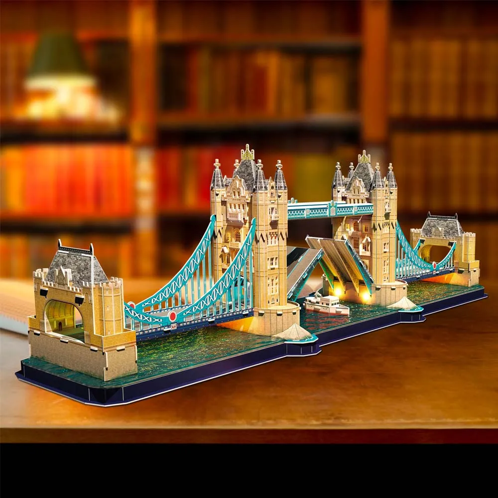 3D Puzzle „Podul Turnului” cu iluminare LED, 222 elemente