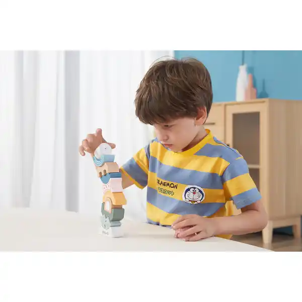 Деревянная пирамидка-балансир