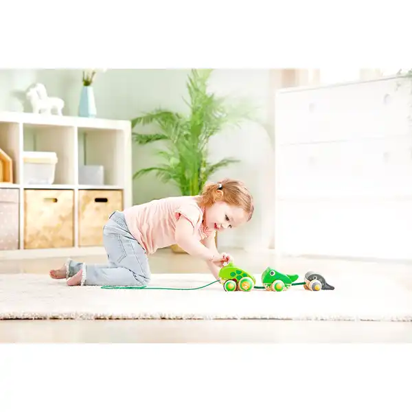 Детская каталочка на веревочке «Семья лягушек на прогулке»