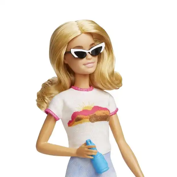 Păpușa Barbie cu accesorii și set de voiaj Malibu