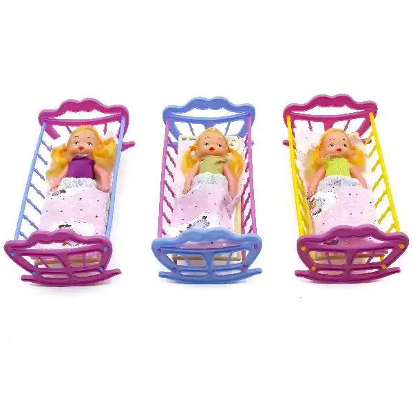 Кроватка с куклой в ассорт.