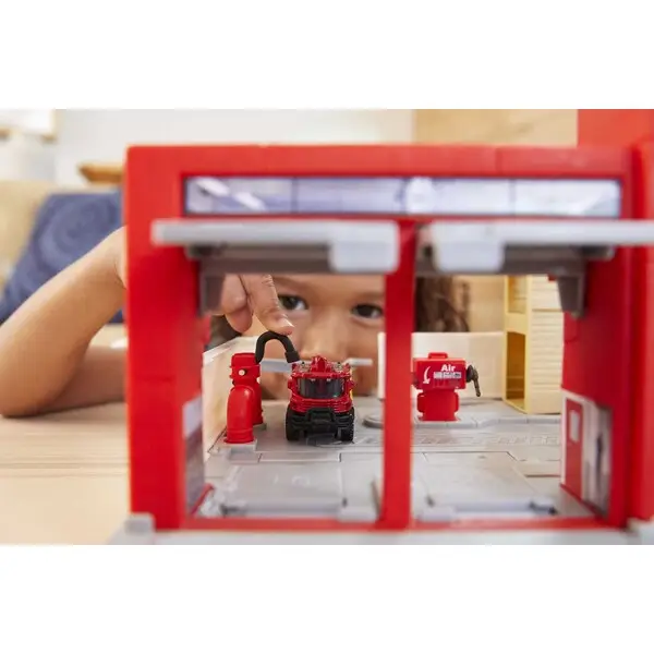Hot Wheels Set “Stație de pompieri” Matchbox