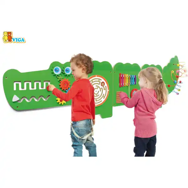 Бизиборд (настенный) «Крокодил»