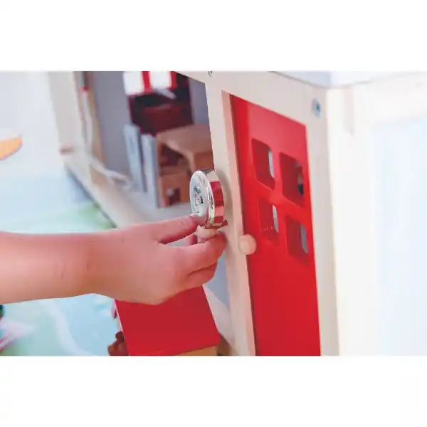 Кукольный домик “Семейный особняк”