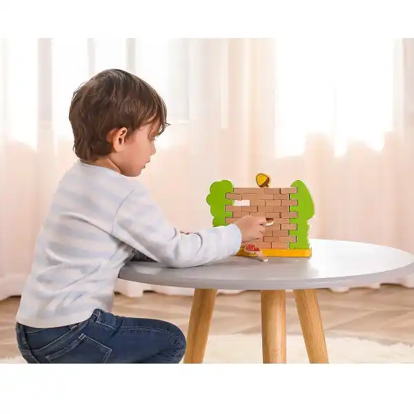 Деревянная настольная игра “Стена из кирпичиков”