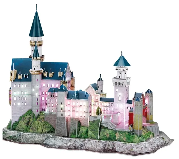 Puzzle 3D „Castelul Neuschwanstein” cu iluminare LED, 128 de elemente