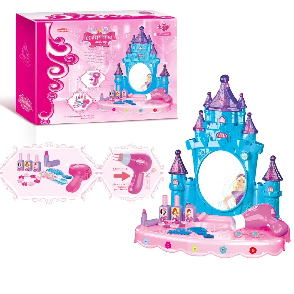 Set de joc “Castel albastru cu oglindă”