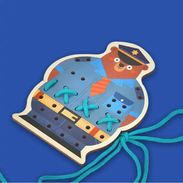 Детская игра-шнуровка “Животные”, 8 частей