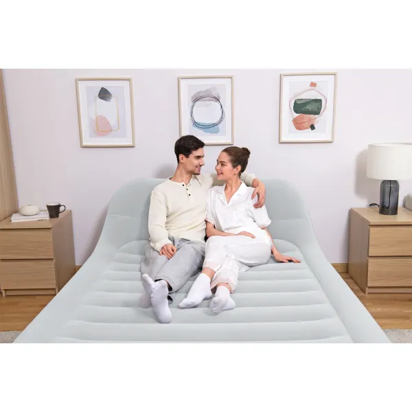 Saltea gonflbilă cu pompa electrică 220 V încorporată și tăblie, 226x152x84 cm
