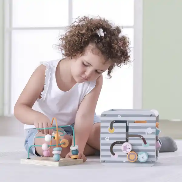 Деревянный бизикуб "Игровой куб 5 в 1"