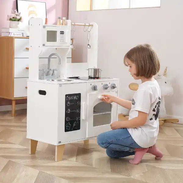 Bucătărie din lemn cu accesorii, lumină și sunet, albă