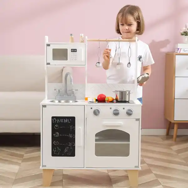 Bucătărie din lemn cu accesorii, lumină și sunet, albă