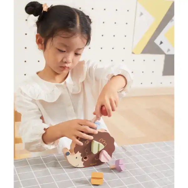 Сортер "Ёжик с шурупами и отверткой"