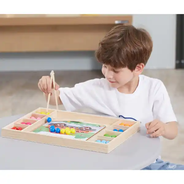 Обучающая игра "Поймай и сочетай"