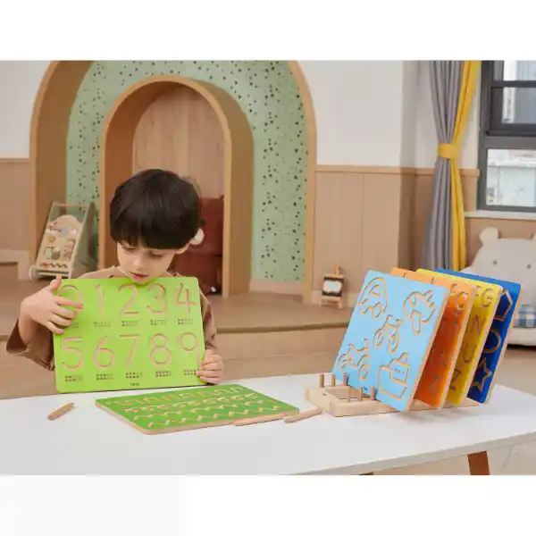 Деревянная алфавитная доска (строчные буквы) с деревянной ручкой