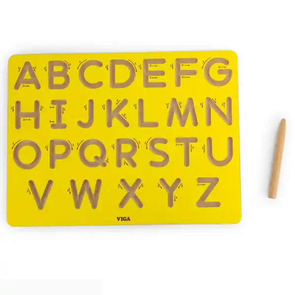 Деревянная алфавитная доска (прописные буквы) с деревянной ручкой