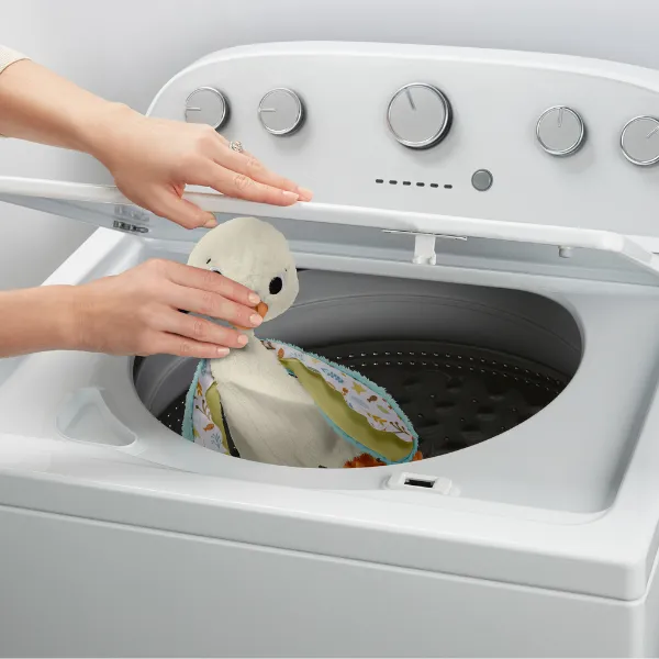 Fisher-Price Jucărie de pluș „Gâscă” cu sunete  pentru nou-născuți