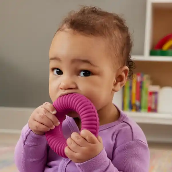 Fisher-Price Пирамидка для развития сенсорики