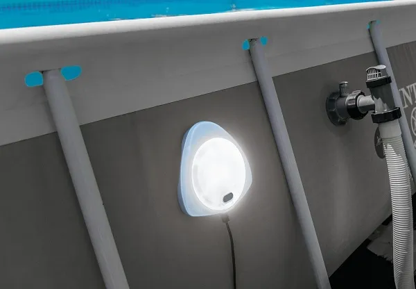 Iluminare pentru piscina (montare pe perete cu magnet)